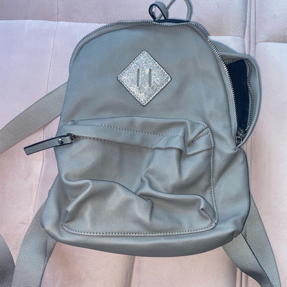 Grey mini backpack with coin purse